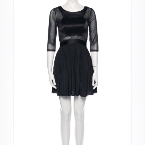 NWT ALL SAINTS ARMOURE Mini DRESS Black Semi SheerPleated Skirt WD079B Size 4